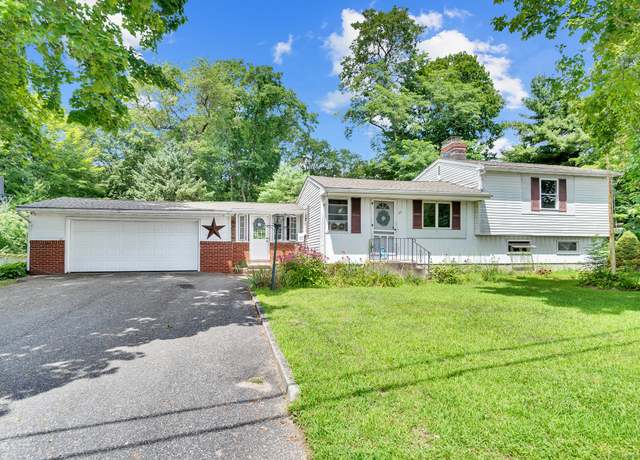 Property at 42 Seminole Rd, Watertown, CT 06795, 3 beds, 1.5 baths