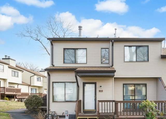 Property at 185 Cypress Rd #185, Newington, CT 06111, 2 beds, 1.5 baths
