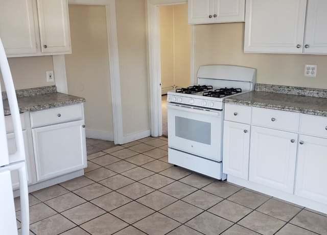 Property at 72 Woolsey St, New Haven, CT 06513, 6 beds, 2 baths
