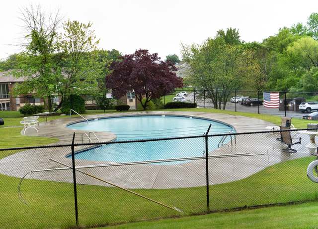 Property at 45 Jefferson Rd Unit 6-4, Branford, CT 06405, 2 beds, 1 bath