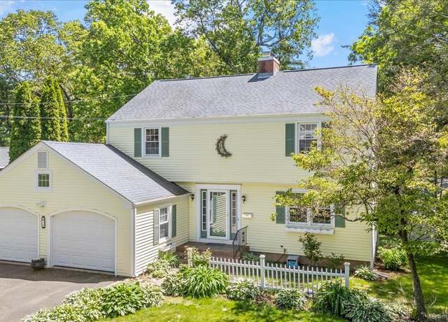 Property at 18 Hillcrest Rd, Manchester, CT 06040, 3 beds, 1.5 baths