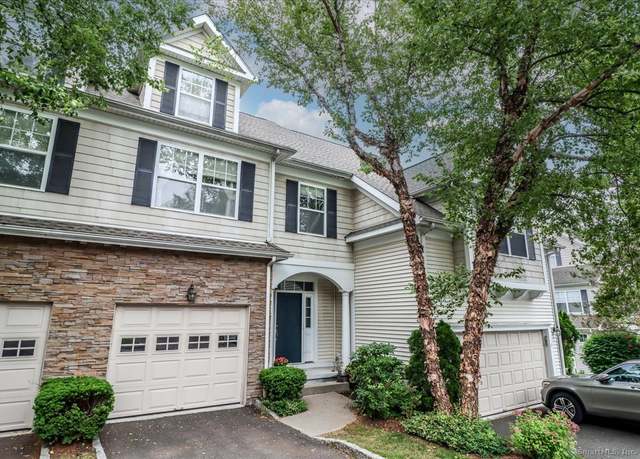 Property at 6 Faith Ln #6, Danbury, CT 06810, 3 beds, 2.5 baths