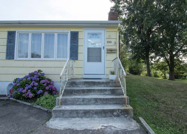 Property at 100 S End Rd, New Haven, CT 06512, 3 beds, 2 baths