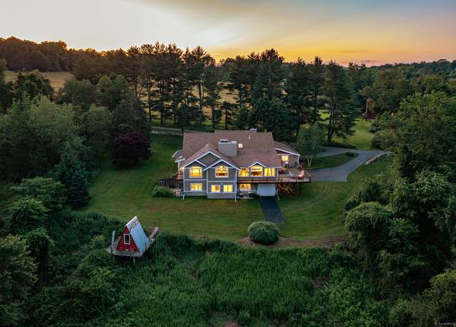 Property at 1 Cloverleaf Farm S, Sherman, CT 06784, 3 beds, 4.5 baths