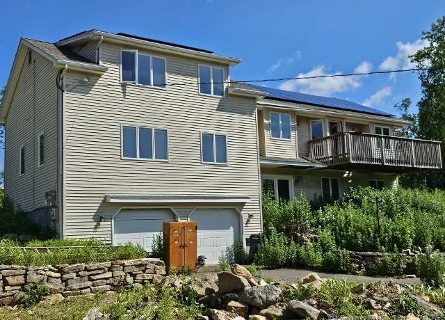 Property at 390 Old Post Rd, Tolland, CT 06084, 4 beds, 3.5 baths
