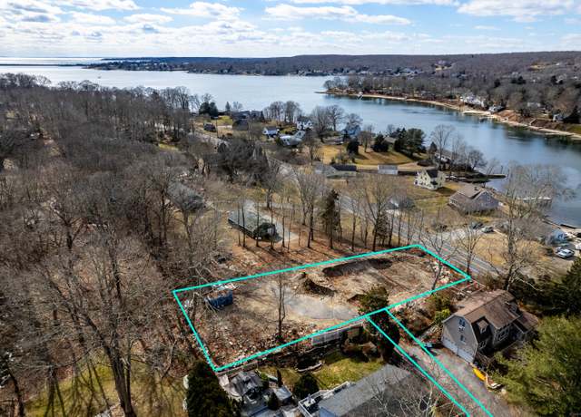 Property at 227 Niantic River Rd, Waterford, CT 06385