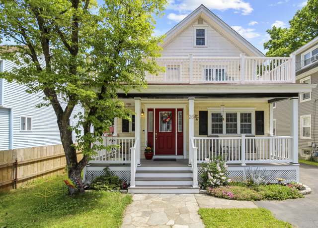 Property at 28 Edmund St, Stratford, CT 06614, 3 beds, 3 baths