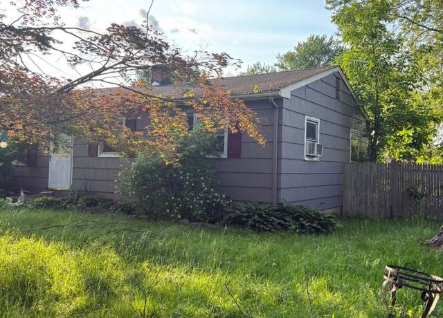 Property at 60 Conwell Rd, Meriden, CT 06451, 3 beds, 1 bath