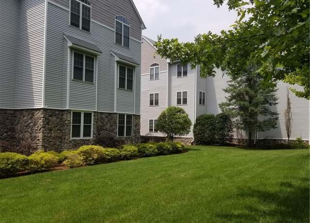 Property at 105 Richards Ave #2305, Norwalk, CT 06854, 2 beds, 2 baths