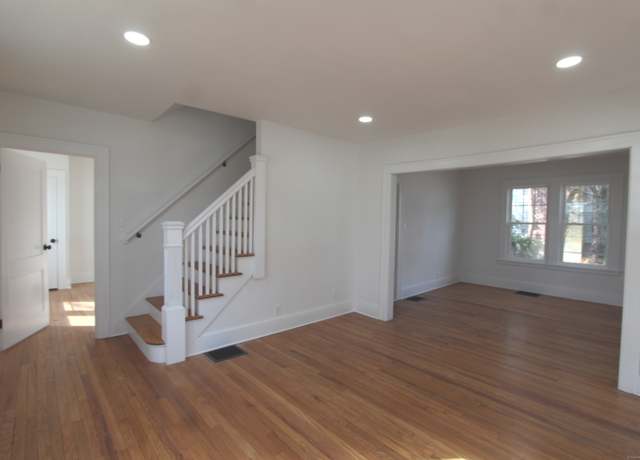 Property at 20 Somerset Dr, New Britain, CT 06053, 3 beds, 2 baths