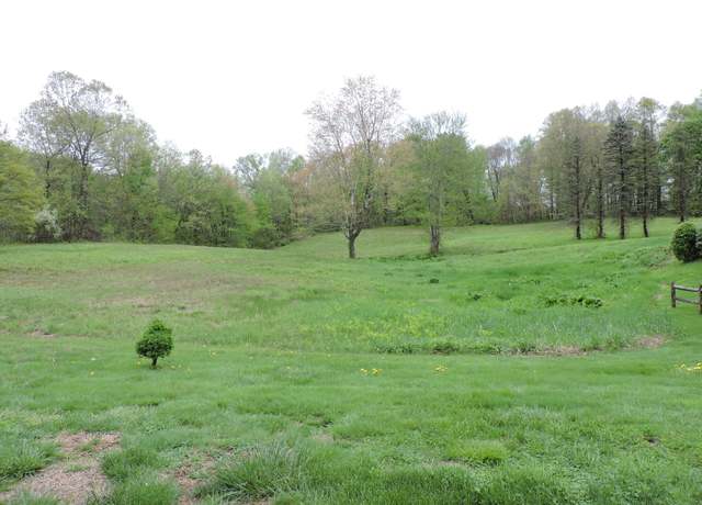 Property at 11 Broad Brook Rd, East Windsor, CT 06016