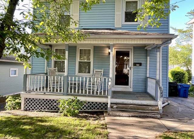 Property at 44 Greene Ave, Norwich, CT 06360, 3 beds, 1 bath