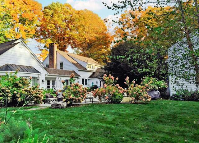 Property at 721 Ridgefield Rd, Wilton, CT 06897, 5 beds, 6 baths