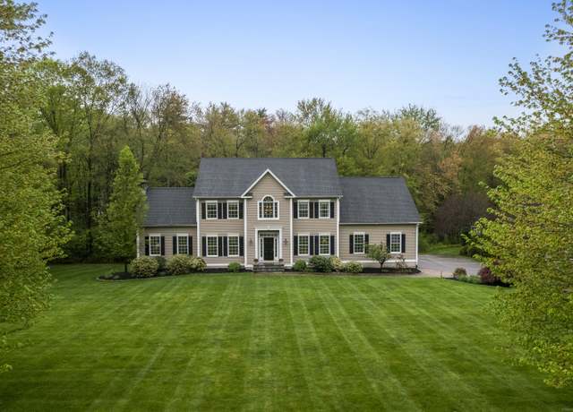 Property at 77 Kelsey Ln, Glastonbury, CT 06033, 4 beds, 3.5 baths