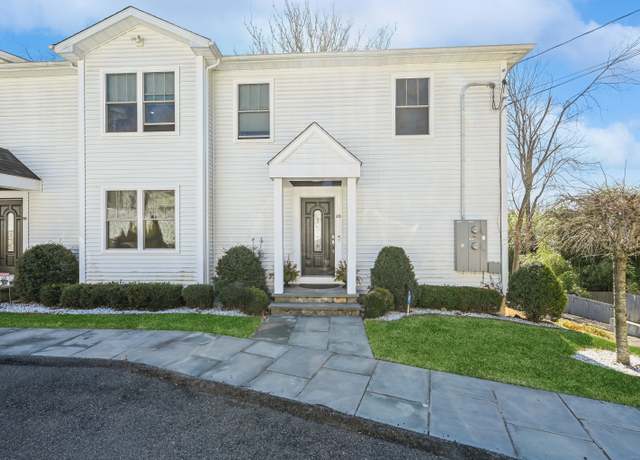 Property at 20 Lower Rocks Ln Unit A, Norwalk, CT 06851, 3 beds, 2.5 baths