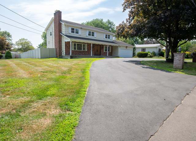 Property at 420 Narrow Ln, Orange, CT 06477, 4 beds, 2.5 baths