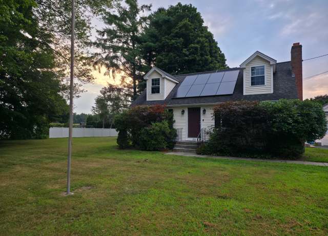 Property at 253 East Rd, East Windsor, CT 06016, 4 beds, 2 baths
