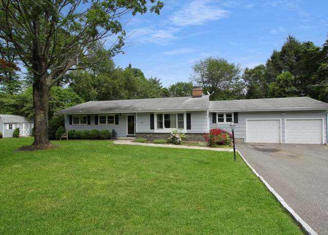 Property at 15 Old Stream Ln, Trumbull, CT 06611, 4 beds, 2.5 baths