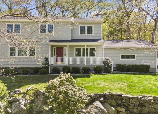 Property at 16 Black Twig Pl, Stamford, CT 06903, 4 beds, 2.5 baths