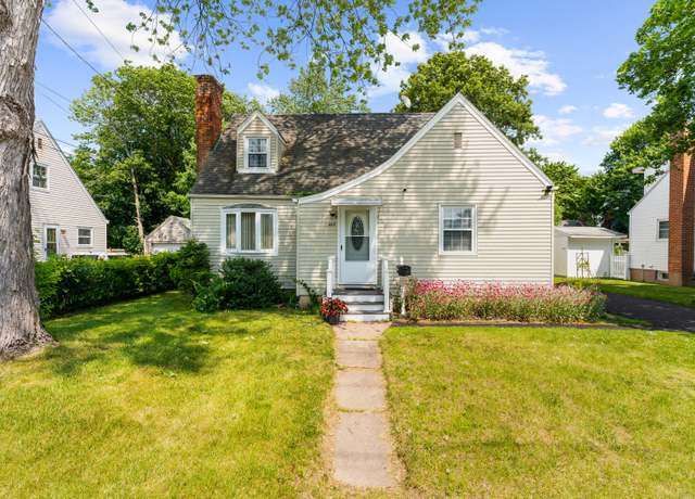 Property at 489 Adams St, Manchester, CT 06040, 3 beds, 2 baths