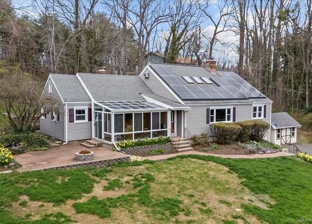 Property at 200 Beaver Dam Access Rd, Stratford, CT 06614, 4 beds, 3.5 baths