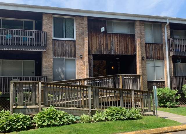 Property at 333 Vincellette St #44, Bridgeport, CT 06606, 2 beds, 1.5 baths
