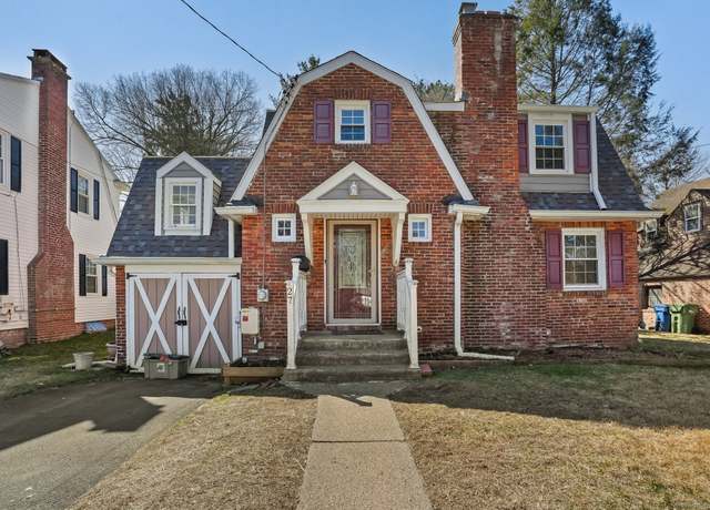 Property at 27 Tobey Ave, Windsor, CT 06095, 3 beds, 1.5 baths