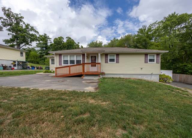Property at 45 Summit Rd, Prospect, CT 06712, 3 beds, 1 bath