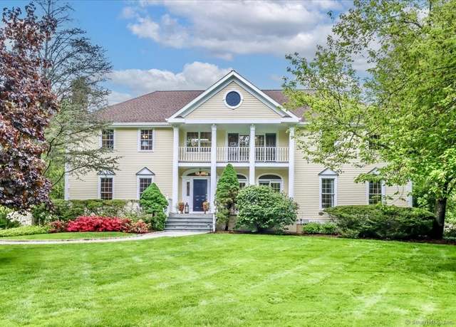 Property at 10 Woods End Dr, Wilton, CT 06897, 5 beds, 5 baths