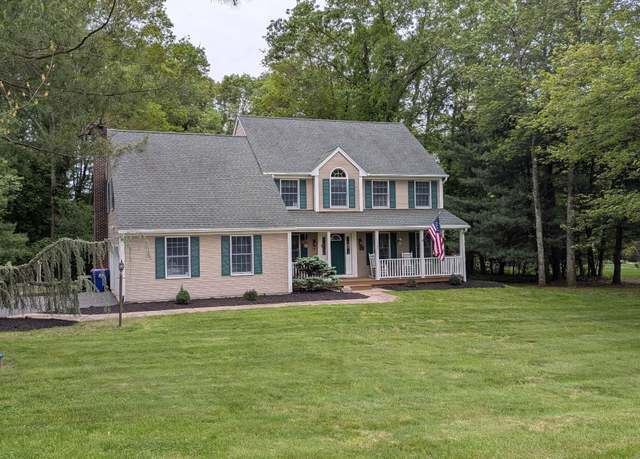 Property at 120 Churchill St, Southington, CT 06489, 4 beds, 2.5 baths