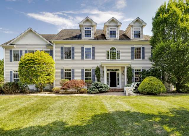 Property at 265 Landons Way, Guilford, CT 06437, 5 beds, 4.5 baths