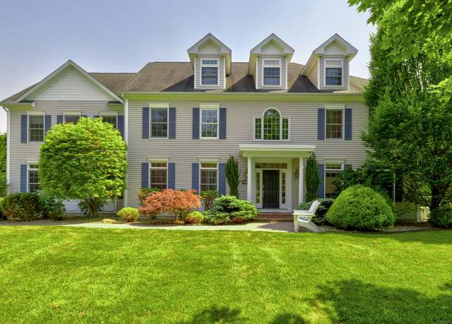 Property at 265 Landons Way, Guilford, CT 06437, 5 beds, 4.5 baths