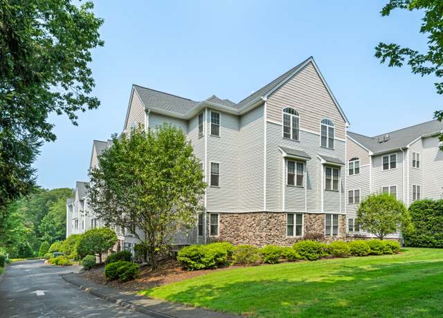 Property at 105 Richards Ave #1406, Norwalk, CT 06854, 2 beds, 2 baths