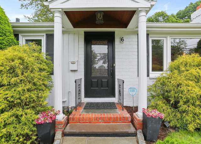 Property at 6 Byrd Rd, Norwalk, CT 06850, 3 beds, 2 baths