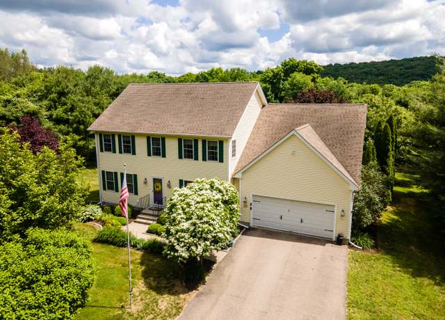 Property at 25 Stanton Hill Rd, Bozrah, CT 06336, 4 beds, 2.5 baths