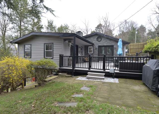 Property at 69 Engleside Ter, Newtown, CT 06482, 4 beds, 1.5 baths