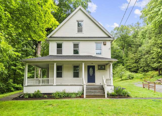 Property at 454 N Main St, Seymour, CT 06483, 3 beds, 2 baths