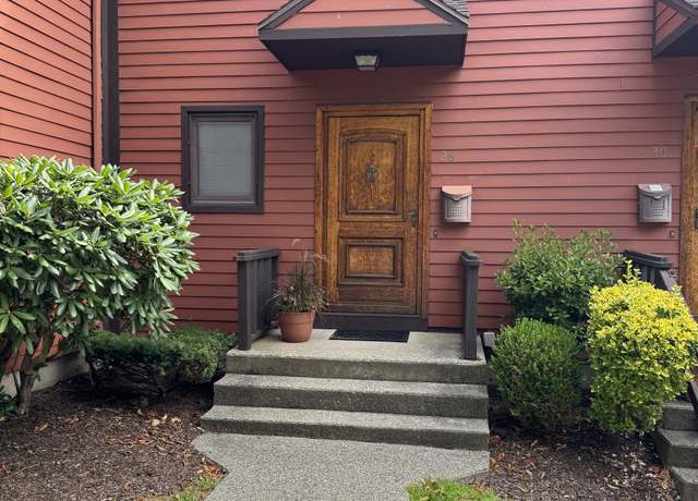 Property at 28 Courtland Dr #28, Groton, CT 06340, 2 beds, 1.5 baths