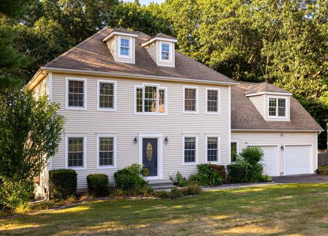 Property at 131 Bella Vista Ln, Manchester, CT 06040, 3 beds, 2.5 baths