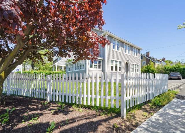 Property at 189 East Ave, Norwalk, CT 06855, 2 beds, 2.5 baths