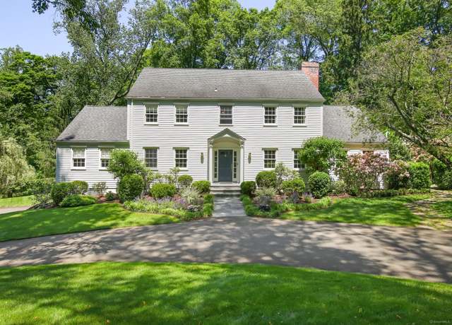 Property at 151 Woodridge Dr, New Canaan, CT 06840, 5 beds, 3.5 baths