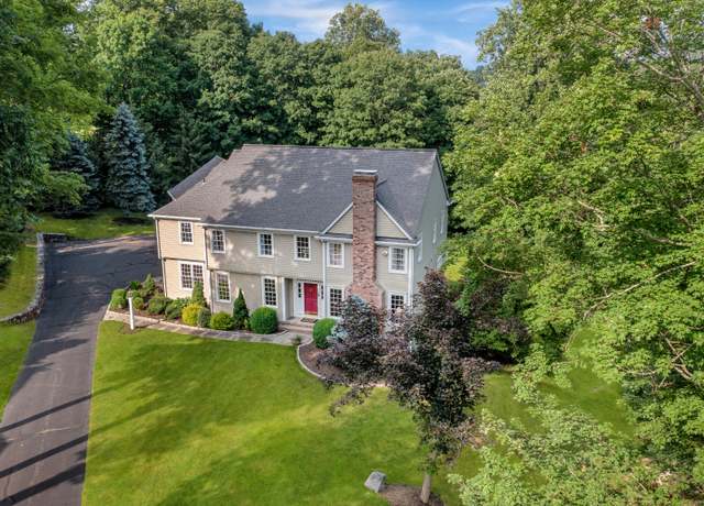 Property at 9 Conley Ct, Ridgefield, CT 06877, 4 beds, 3.5 baths