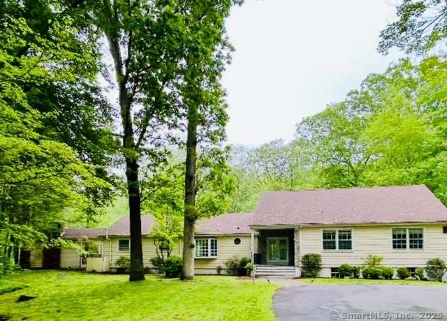 Property at 8 Dundee Rd, Stamford, CT 06903, 4 beds, 4 baths
