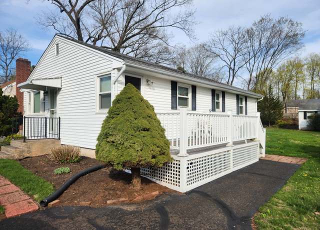 Property at 96 Smithfield Ave, Meriden, CT 06451, 3 beds, 1 bath
