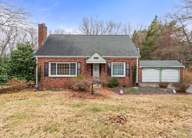 Property at 94 Finley St, Manchester, CT 06040, 3 beds, 2 baths