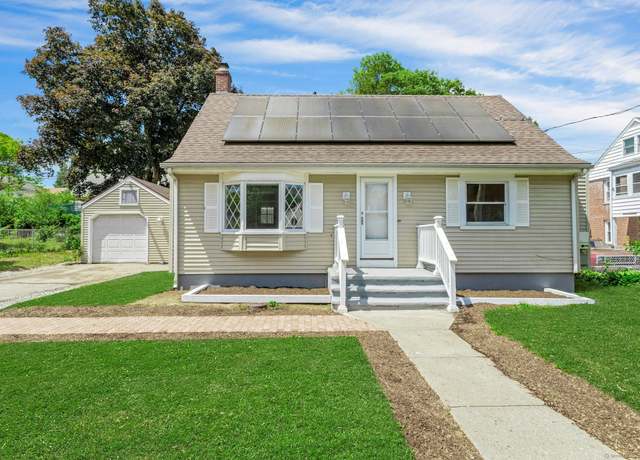 Property at 184 Merritt St, Bridgeport, CT 06606, 3 beds, 2 baths