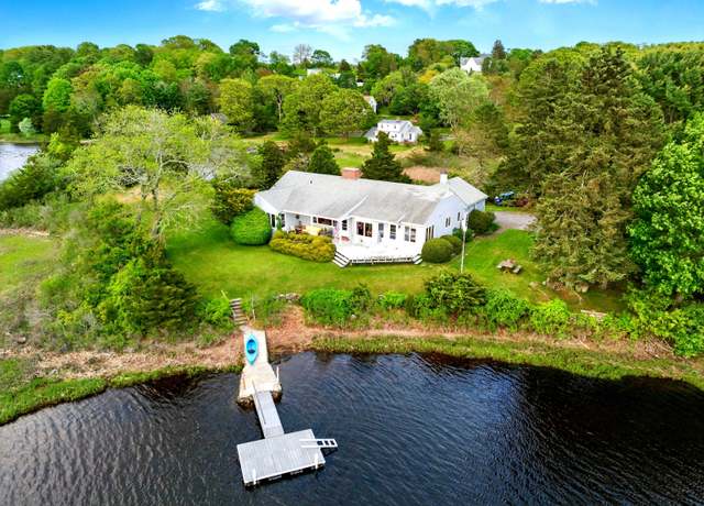 Property at 27 Wilbur Rd, Stonington, CT 06378, 3 beds, 3 baths