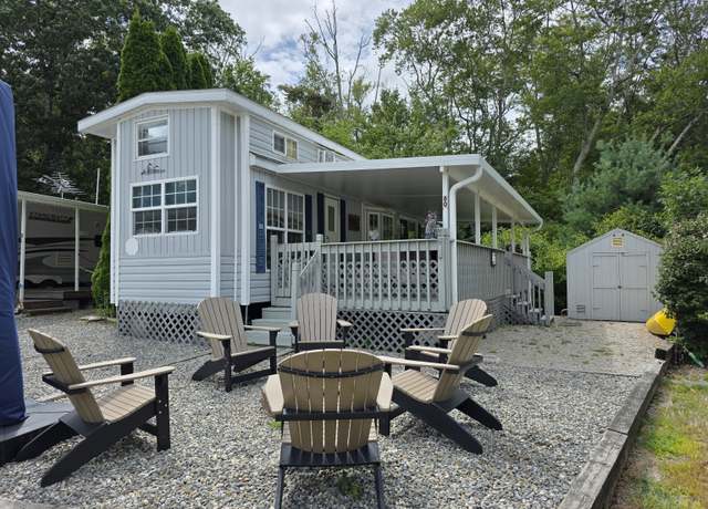 Property at 262 Shetucket Tpke #80, Griswold, CT 06351, 1 bed, 1 bath