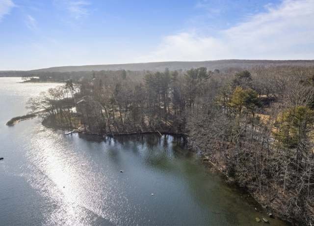 Property at 163 Oswegatchie Rd, Waterford, CT 06385