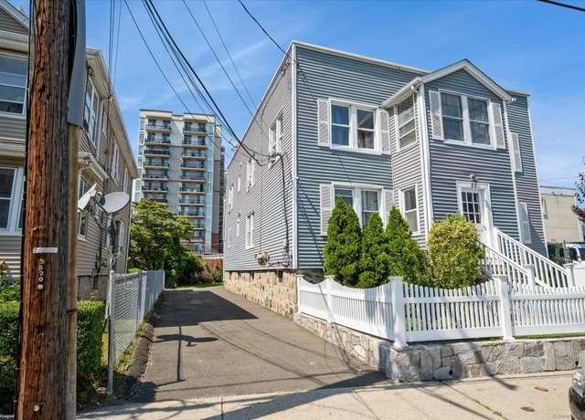 Property at 52 Manor St, Stamford, CT 06902, 6 beds, 6 baths